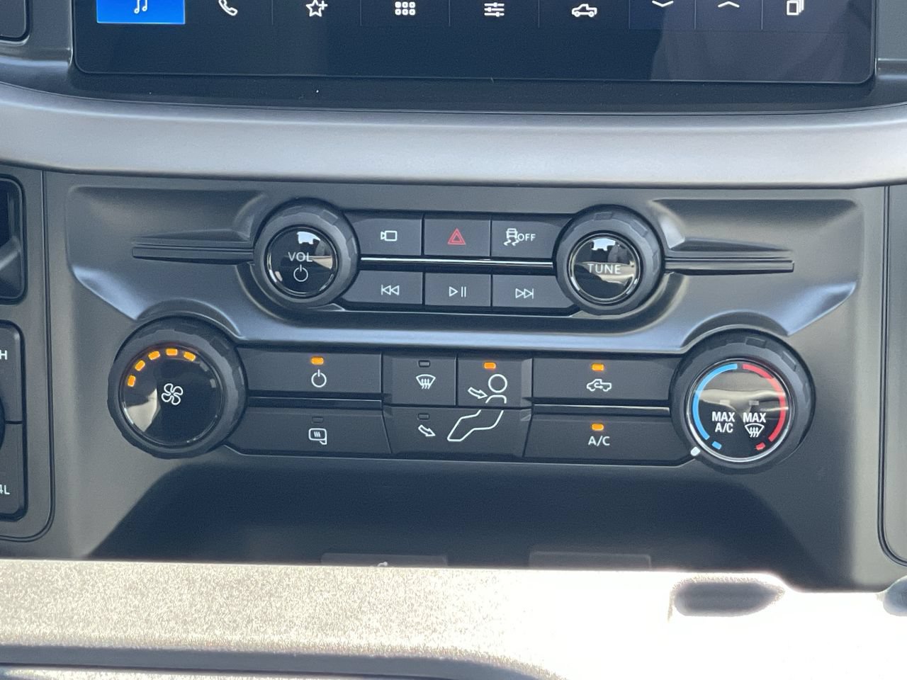 New 2026 Ford F150 XL AWD/4WD image 13