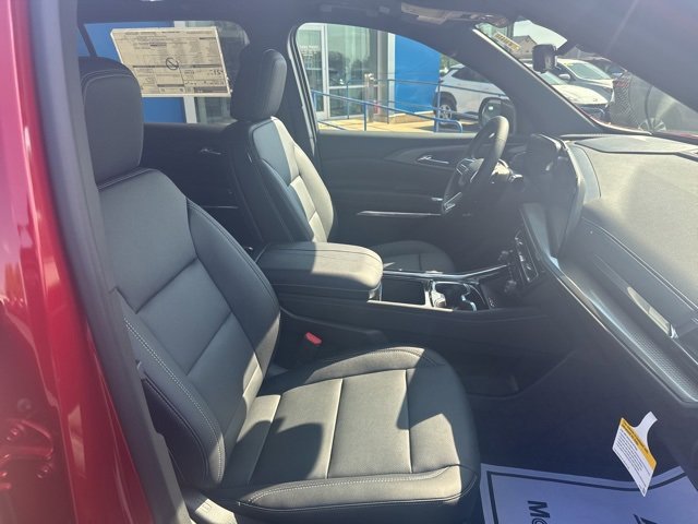 New 2026 Chevrolet Traverse LT image 13