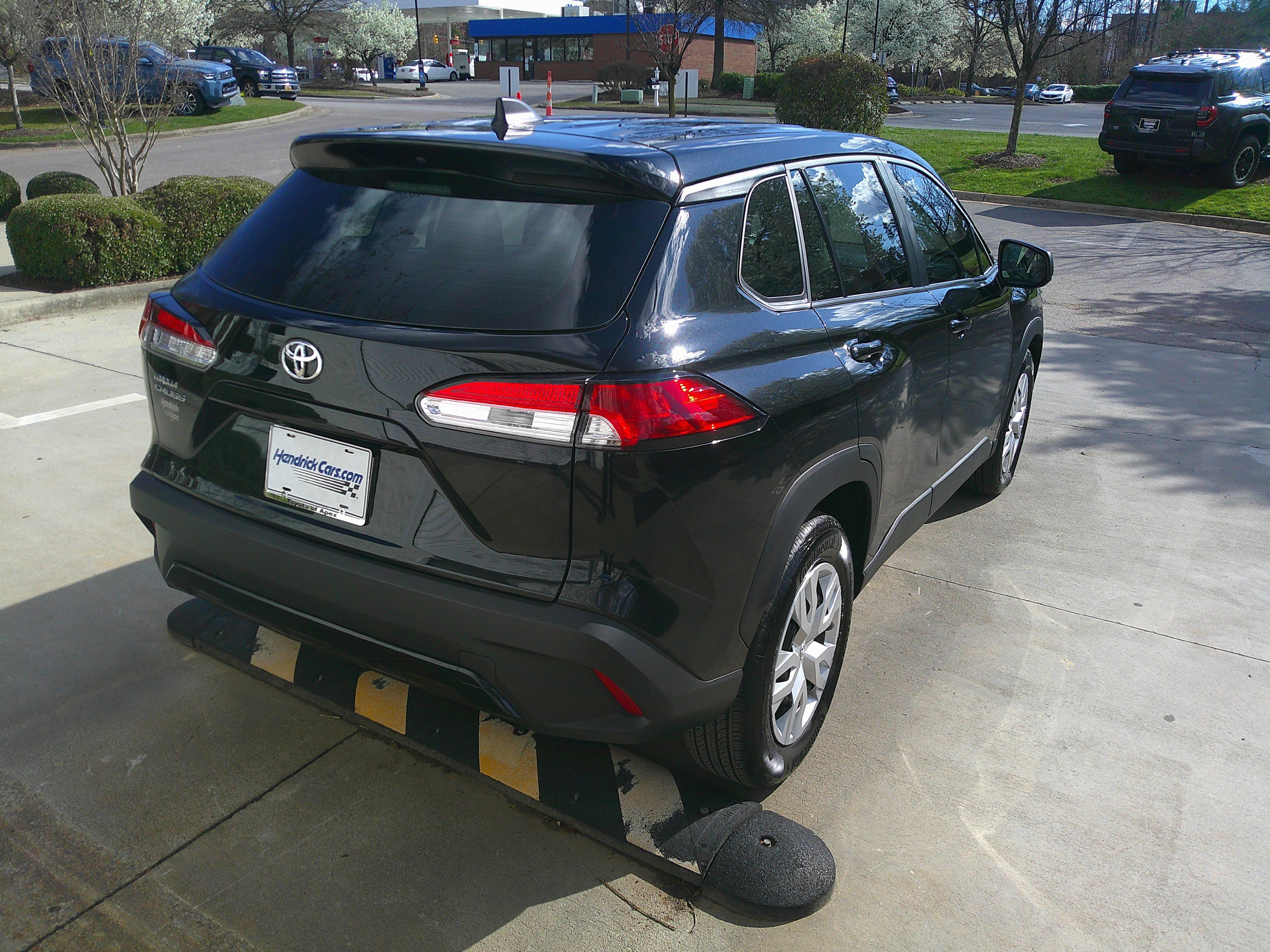 Used 2023 Toyota Corolla Cross L image 12