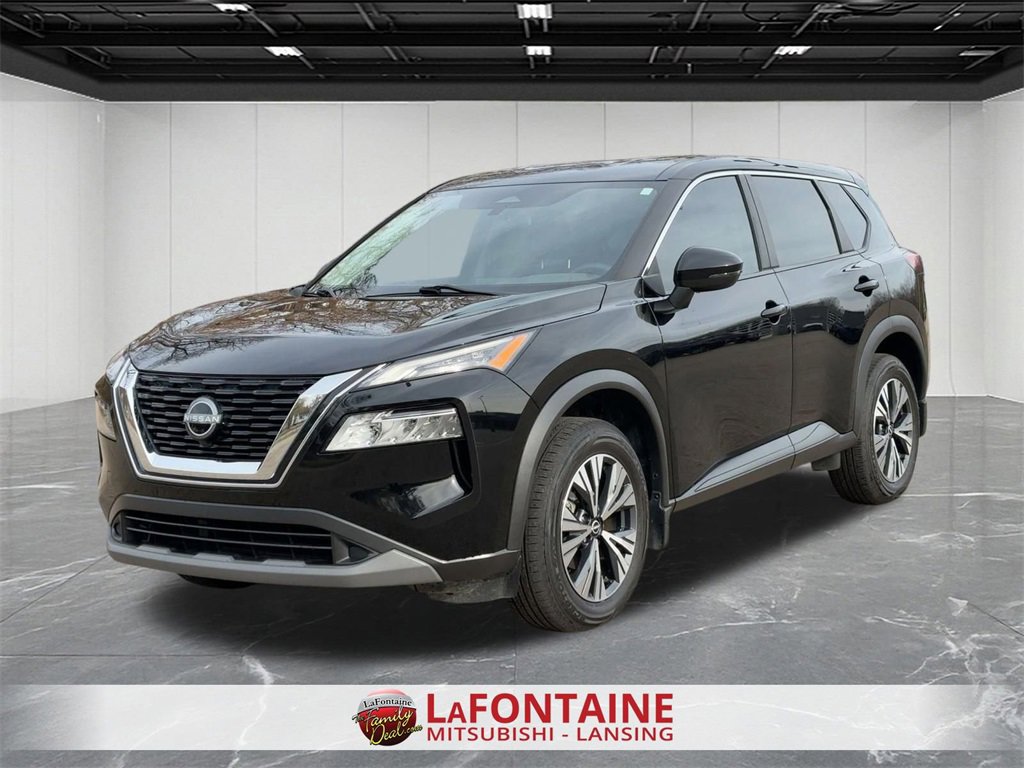 Used 2022 Nissan Rogue SV image 1