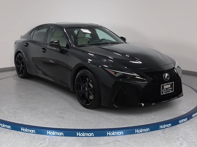 Used 2025 Lexus IS 500 RWD image 4