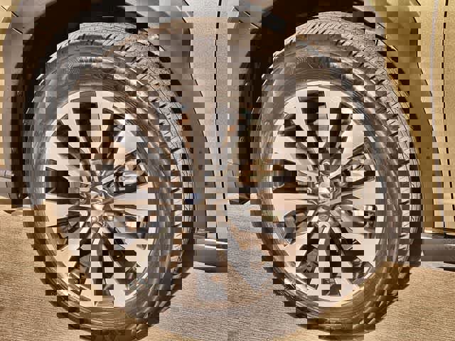 Used 2023 Subaru Outback Touring image 9