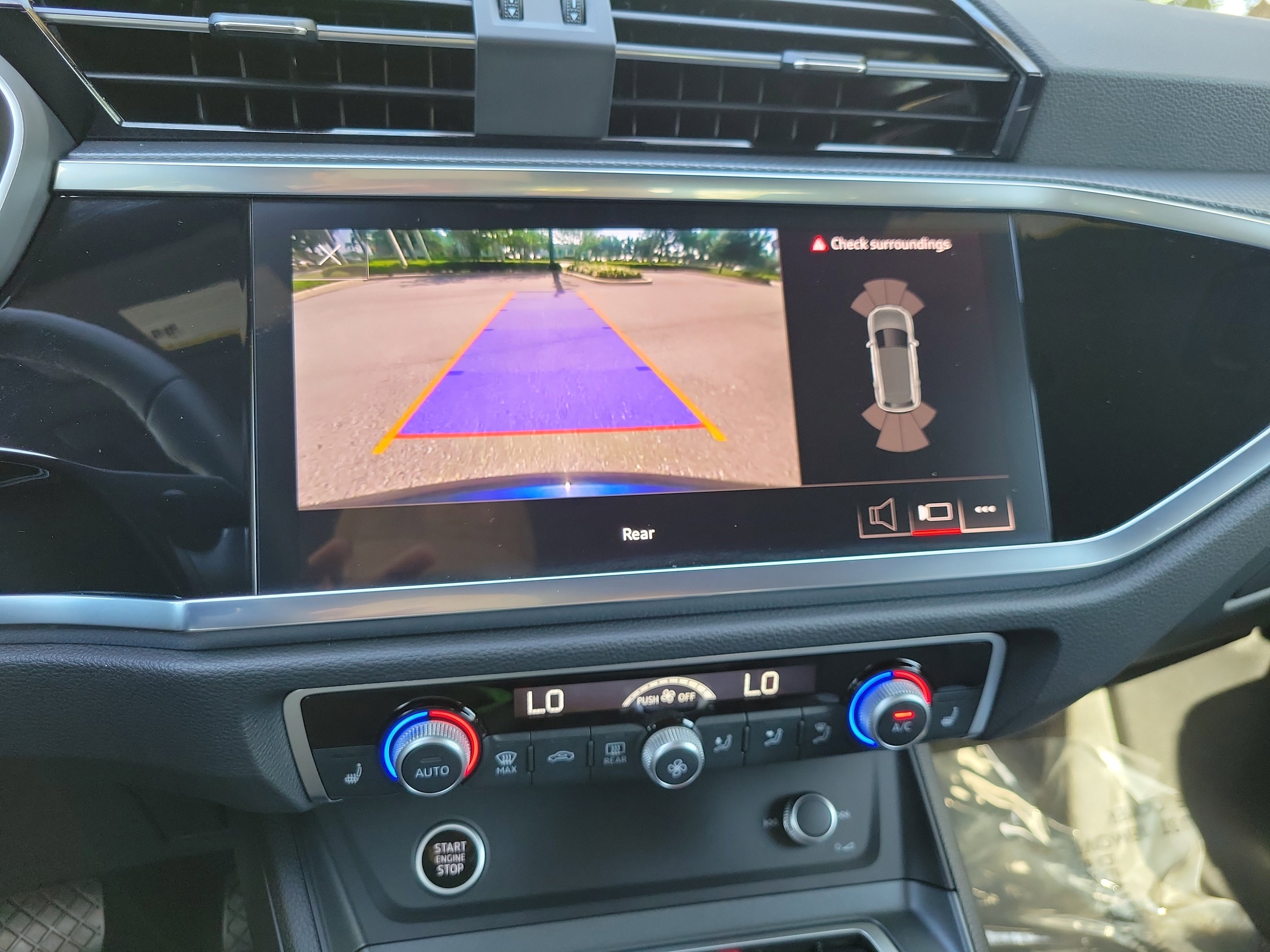 Used 2025 Audi Q3 2.0T Premium w/ Convenience Package image 19