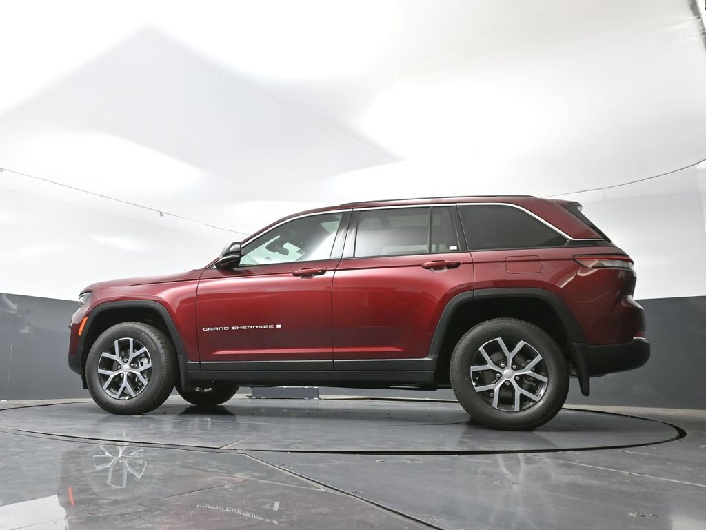 New 2025 Jeep Grand Cherokee Limited w/ Trailer Tow Package image 53