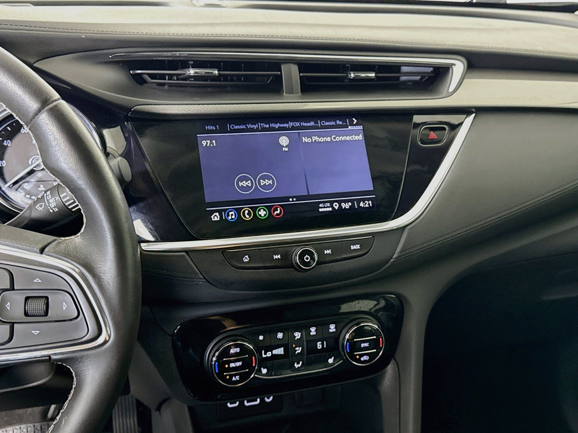 Used 2023 Buick Encore GX Select FWD image 18