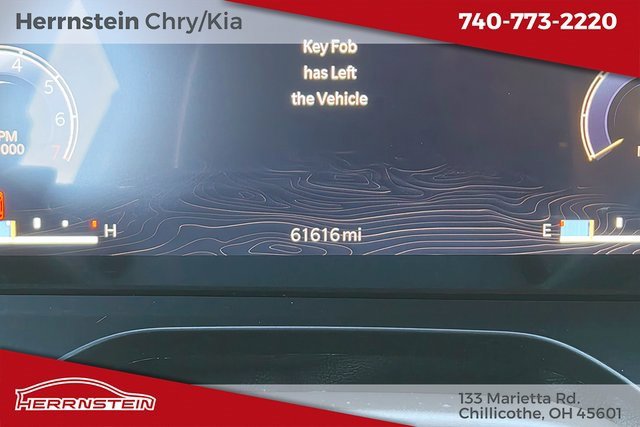 Used 2023 Jeep Grand Cherokee Altitude image 7