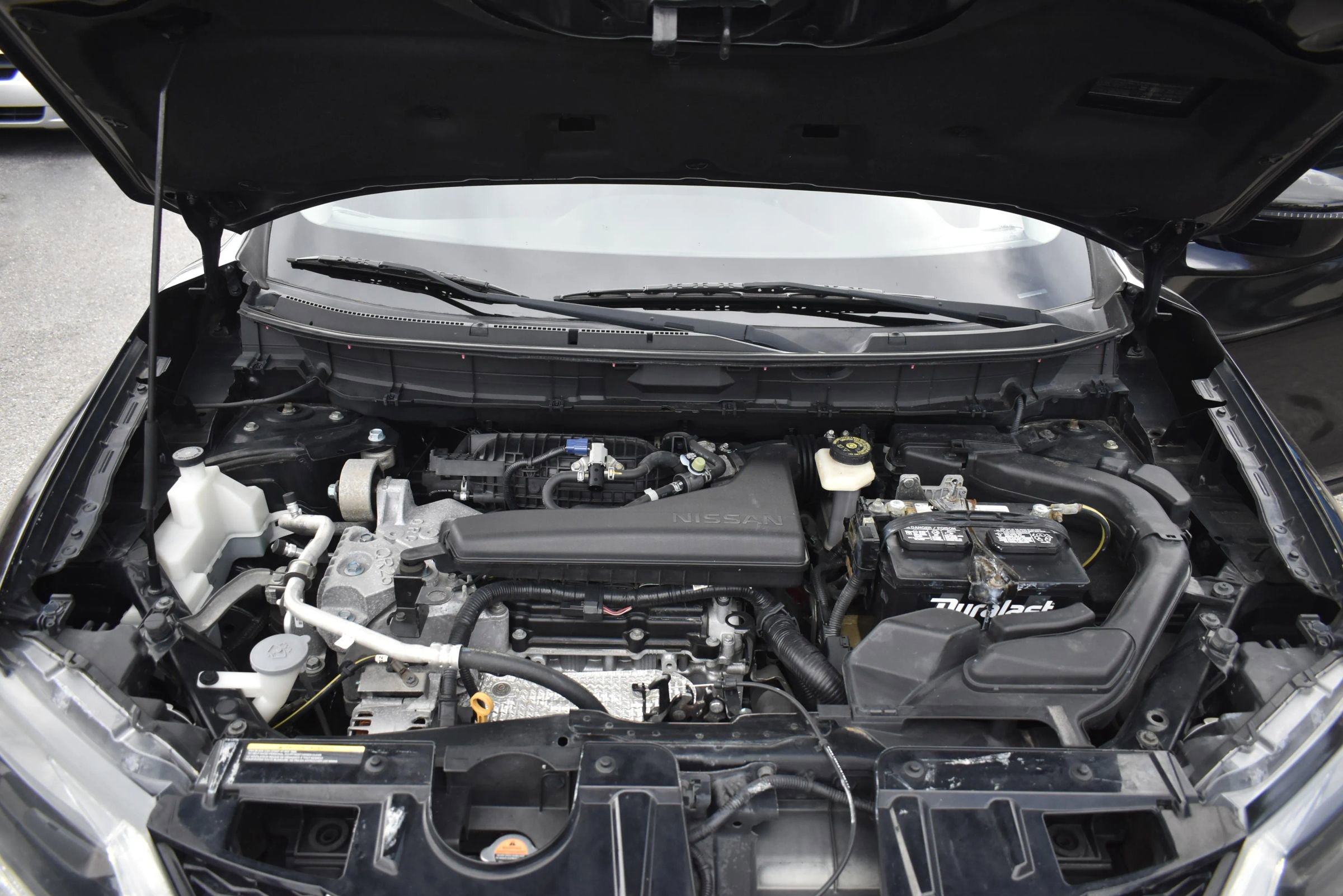 Used 2016 Nissan Rogue SV image 26