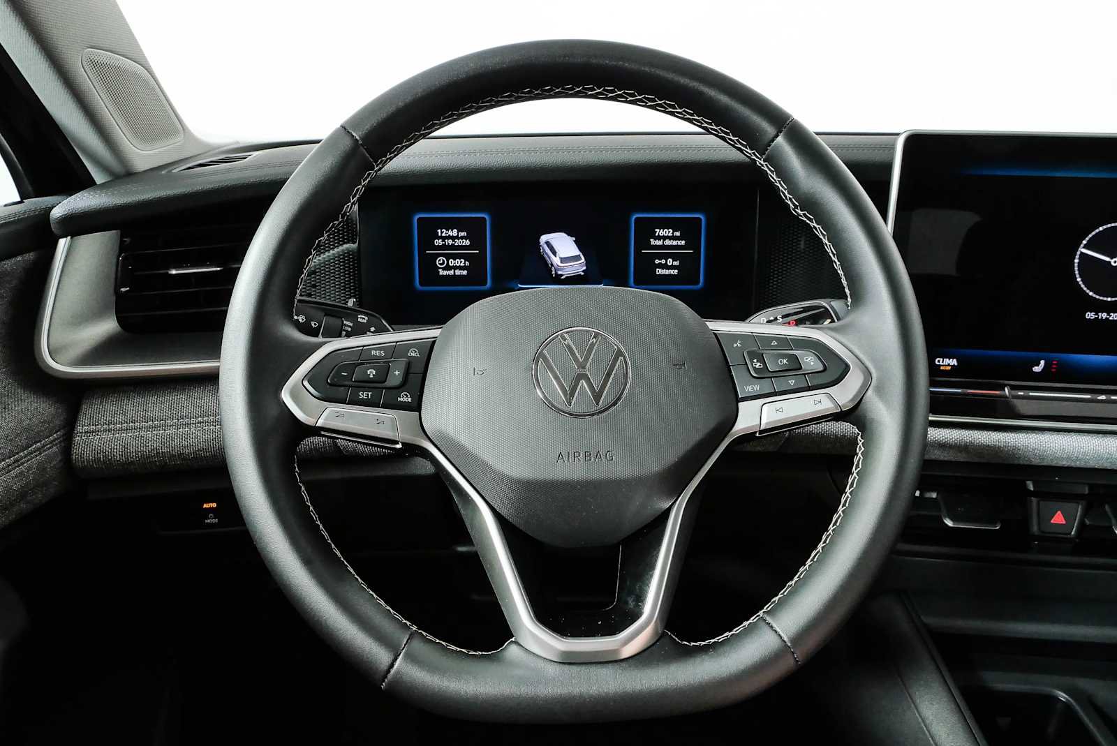 Certified 2025 Volkswagen Tiguan S AWD/4WD image 12