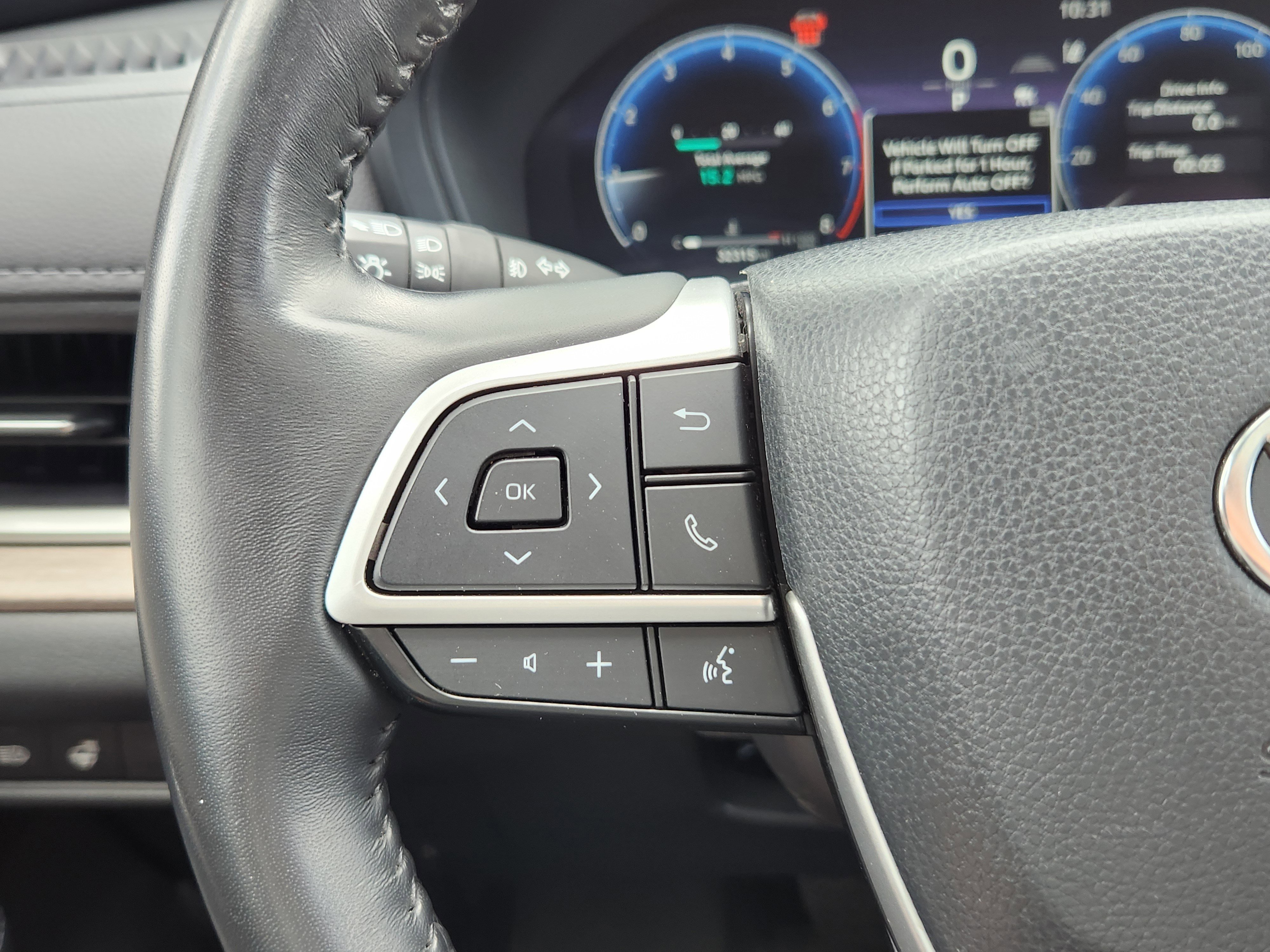 Used 2024 Toyota Grand Highlander Limited image 19