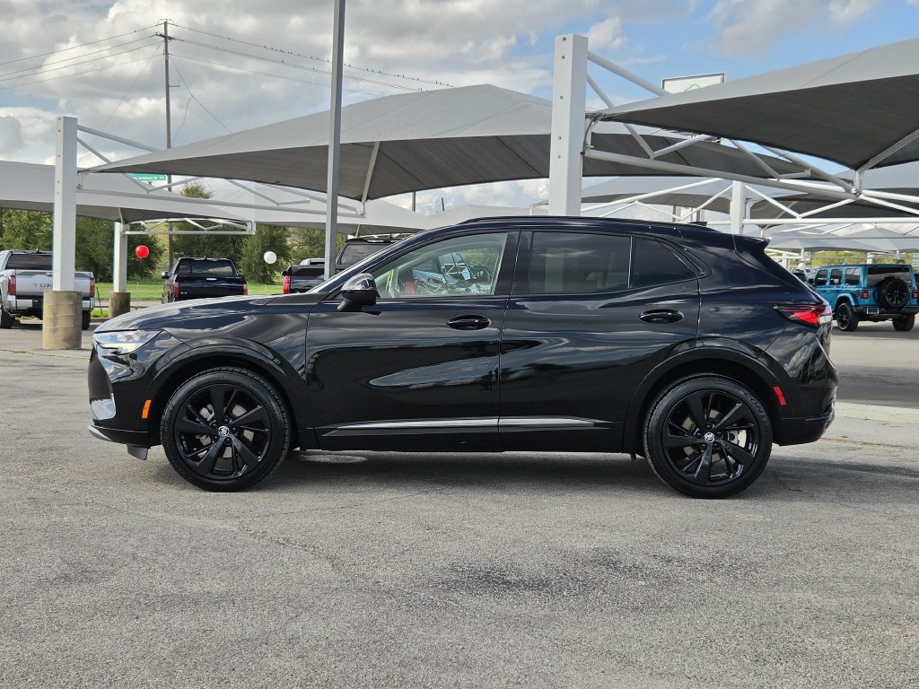 Used 2023 Buick Envision Essence w/ Sport Touring Package FWD image 4