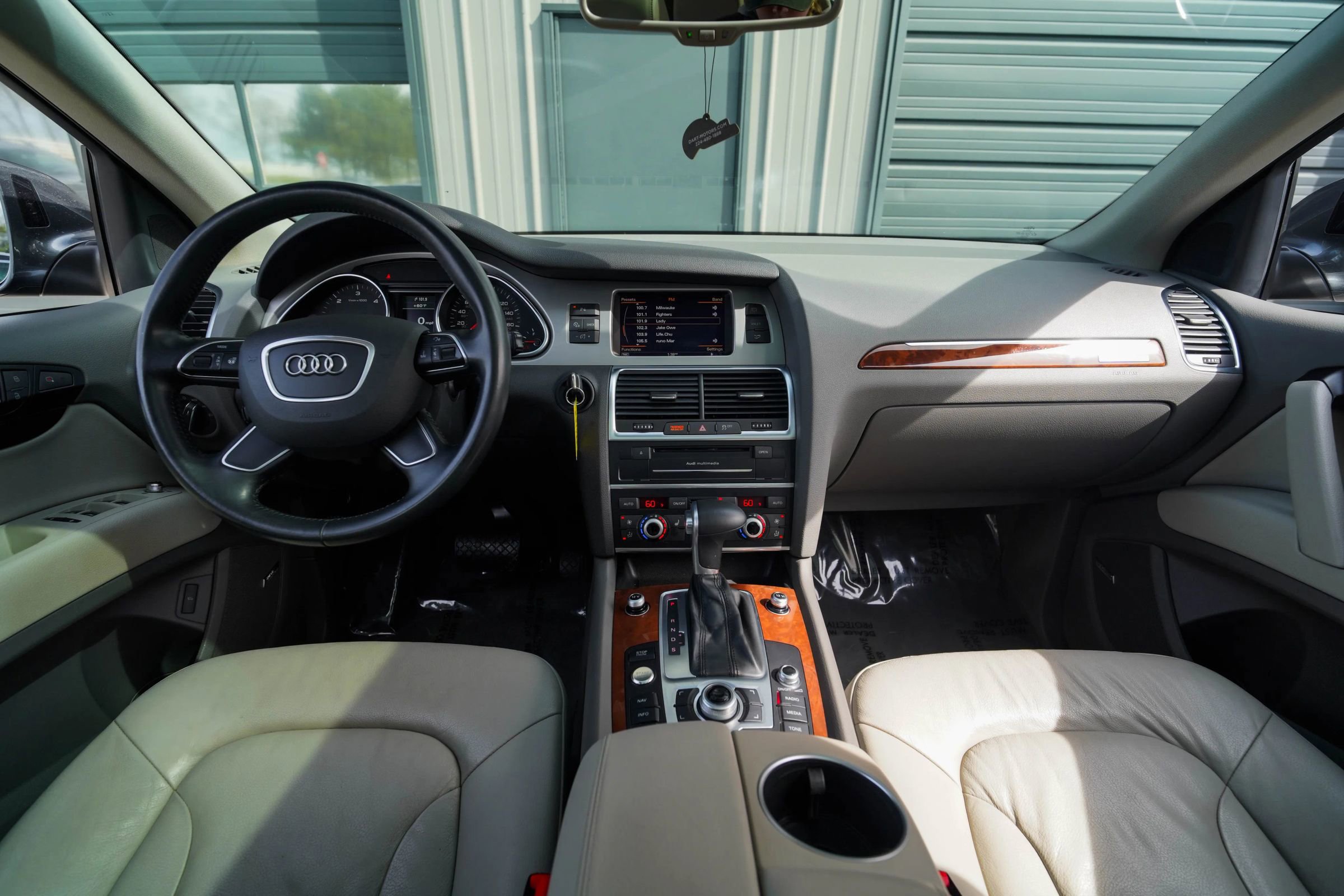 Used 2015 Audi Q7 TDI Premium Plus w/ Premium Plus Package image 16