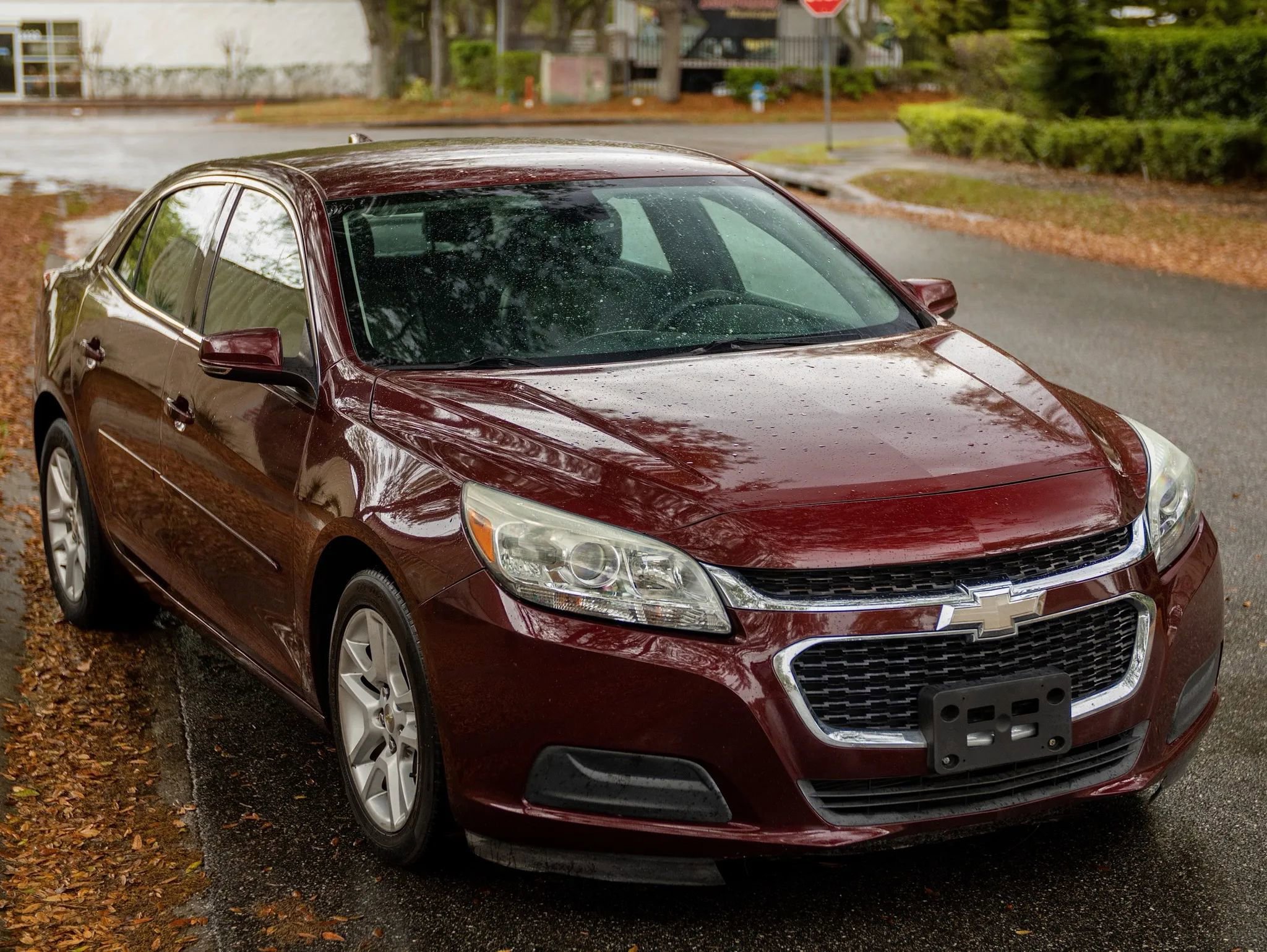 Used 2015 Chevrolet Malibu LT w/ Power Convenience Package FWD image 2