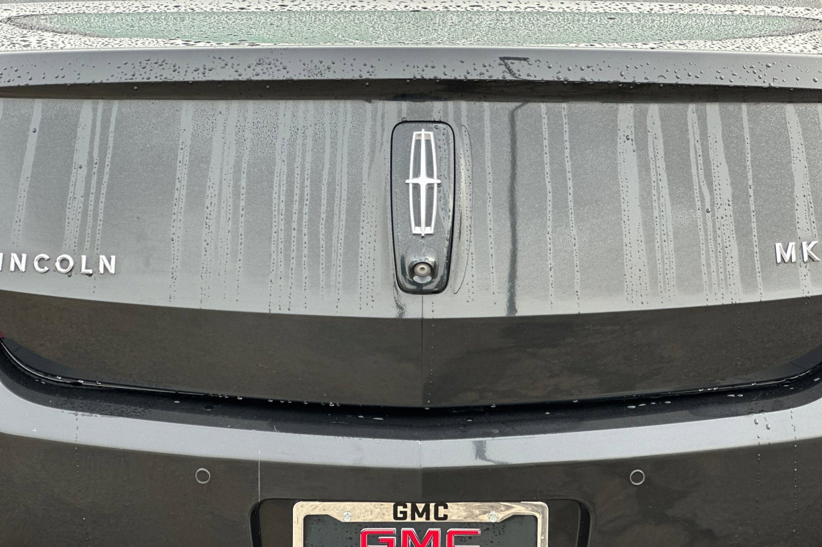 Used 2014 Lincoln MKS w/ Equipment Group 101A image 48