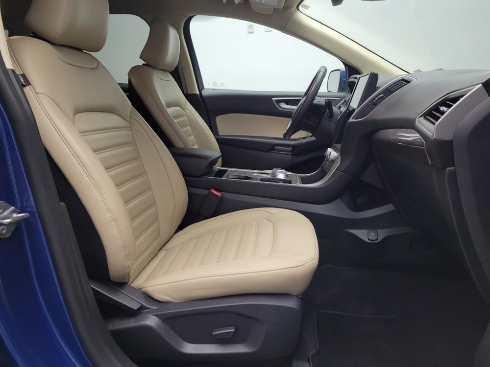 Used 2024 Ford Edge SEL image 21