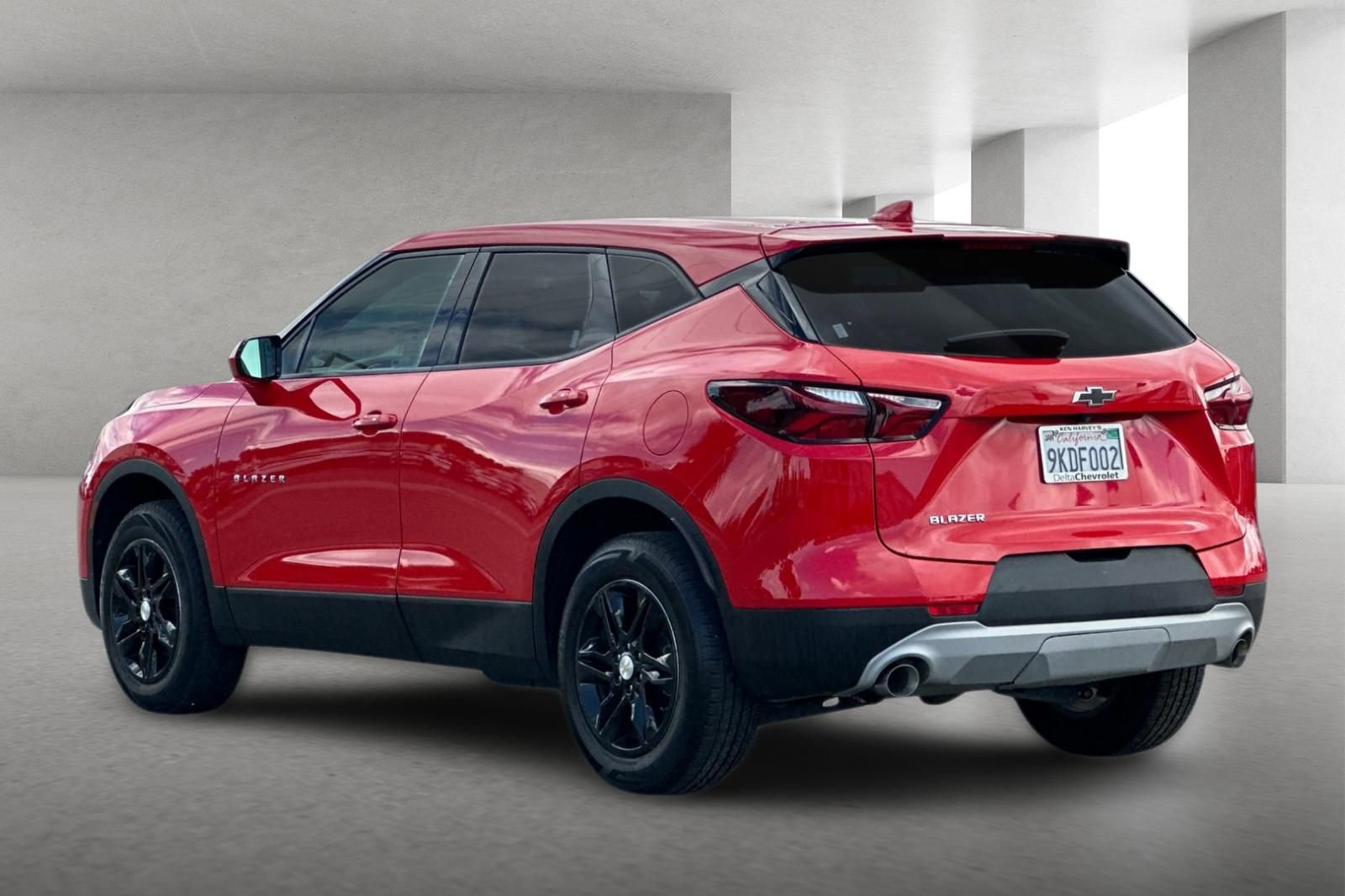 Used 2022 Chevrolet Blazer LT FWD image 6