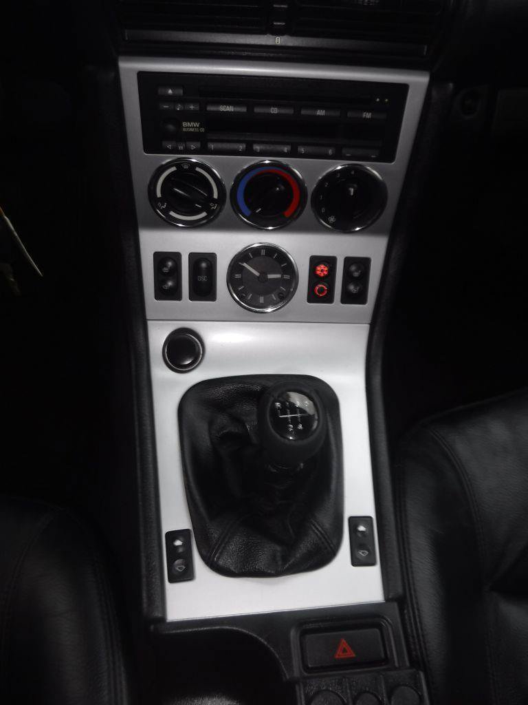 Used 2001 BMW Z3 2.5i RWD image 30