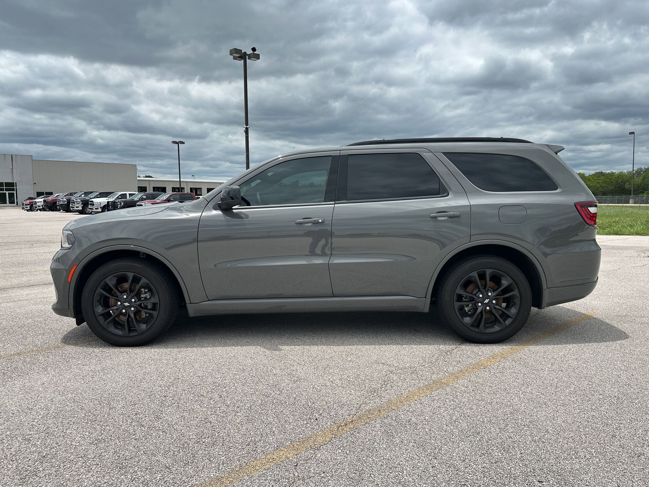 Used 2026 Dodge Durango GT w/ Blacktop Package RWD image 2