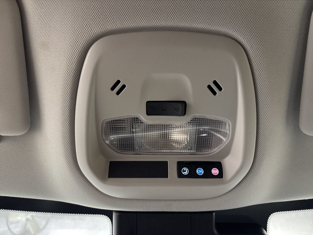 New 2026 Chevrolet Trax LT w/ Driver Confidence Package FWD image 26