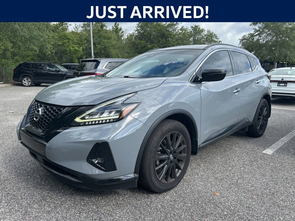 Used 2022 Nissan Murano SV w/ SV Midnight Edition Package FWD image 4