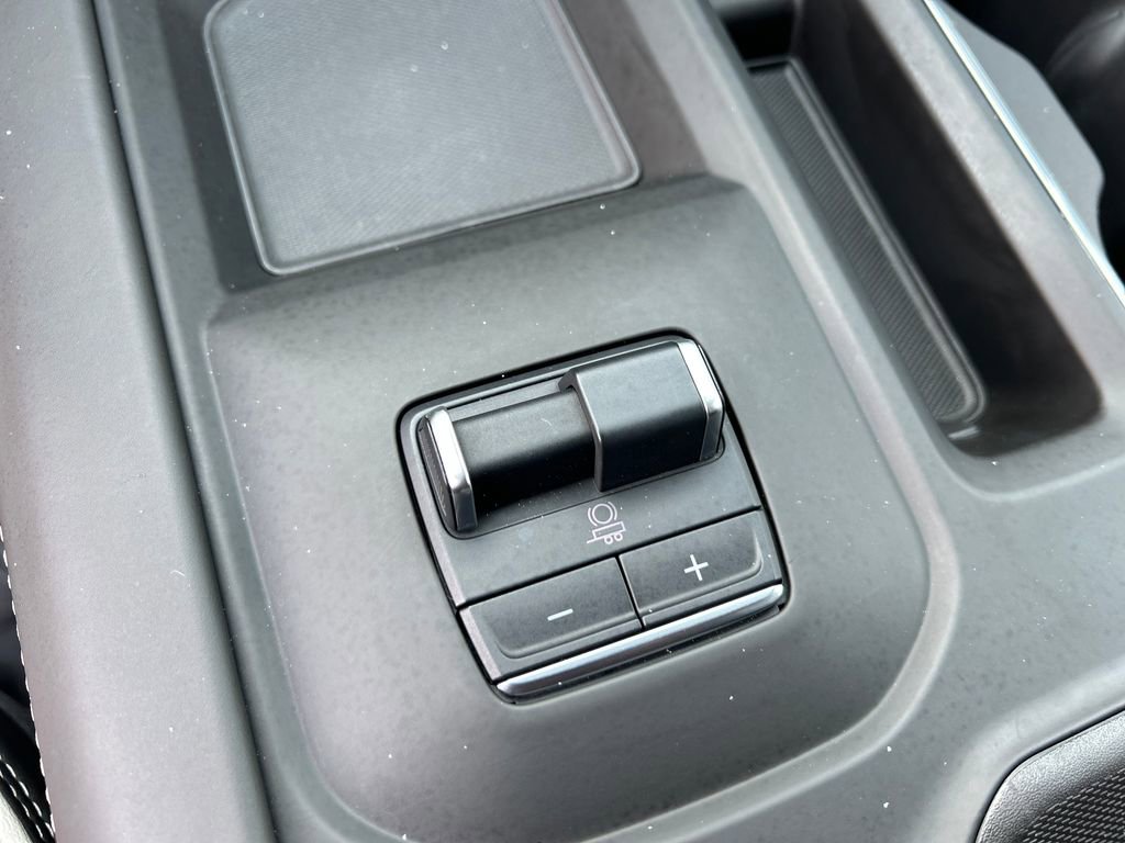 Certified 2025 GMC Sierra 2500 Denali Ultimate image 25