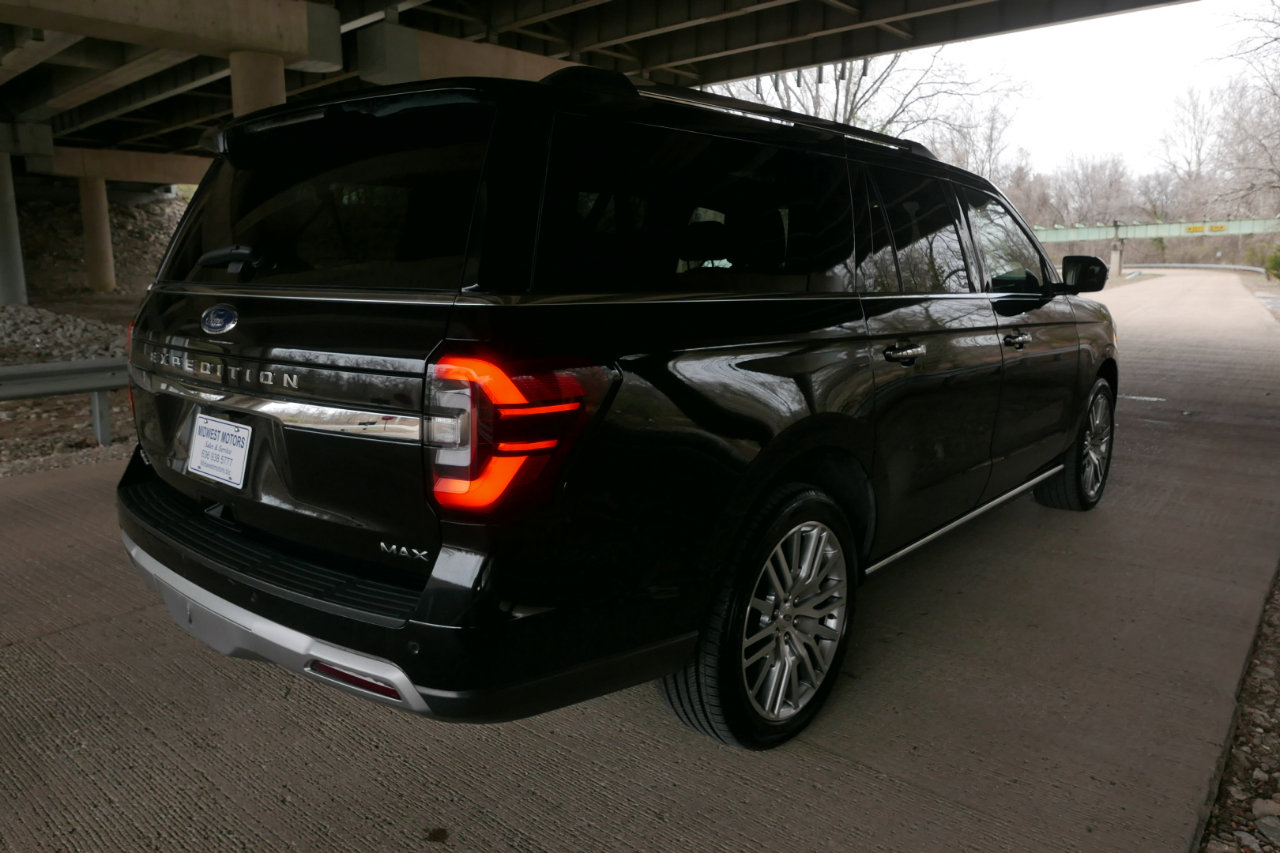 Used 2024 Ford Expedition Max Limited image 38