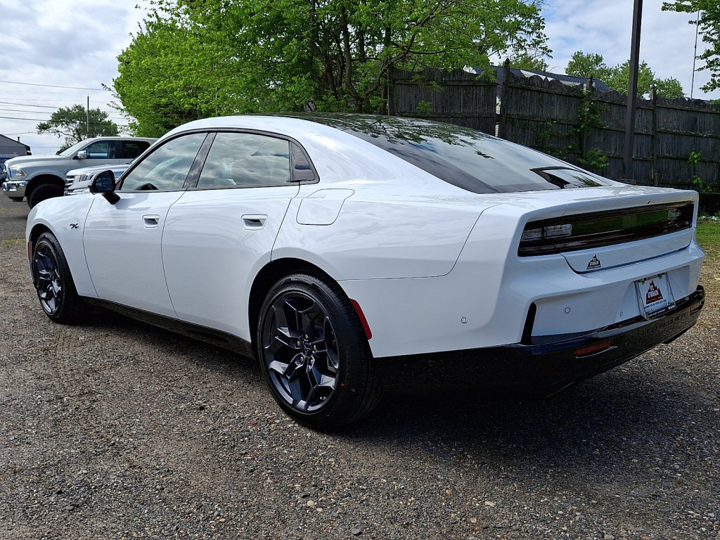 New 2026 Dodge Charger R/T AWD/4WD image 7