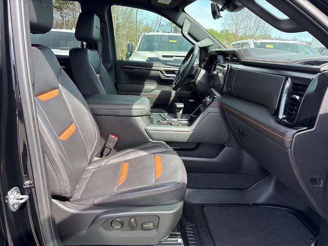 Used 2025 GMC Sierra 1500 AT4 w/ AT4 Premium Package image 7