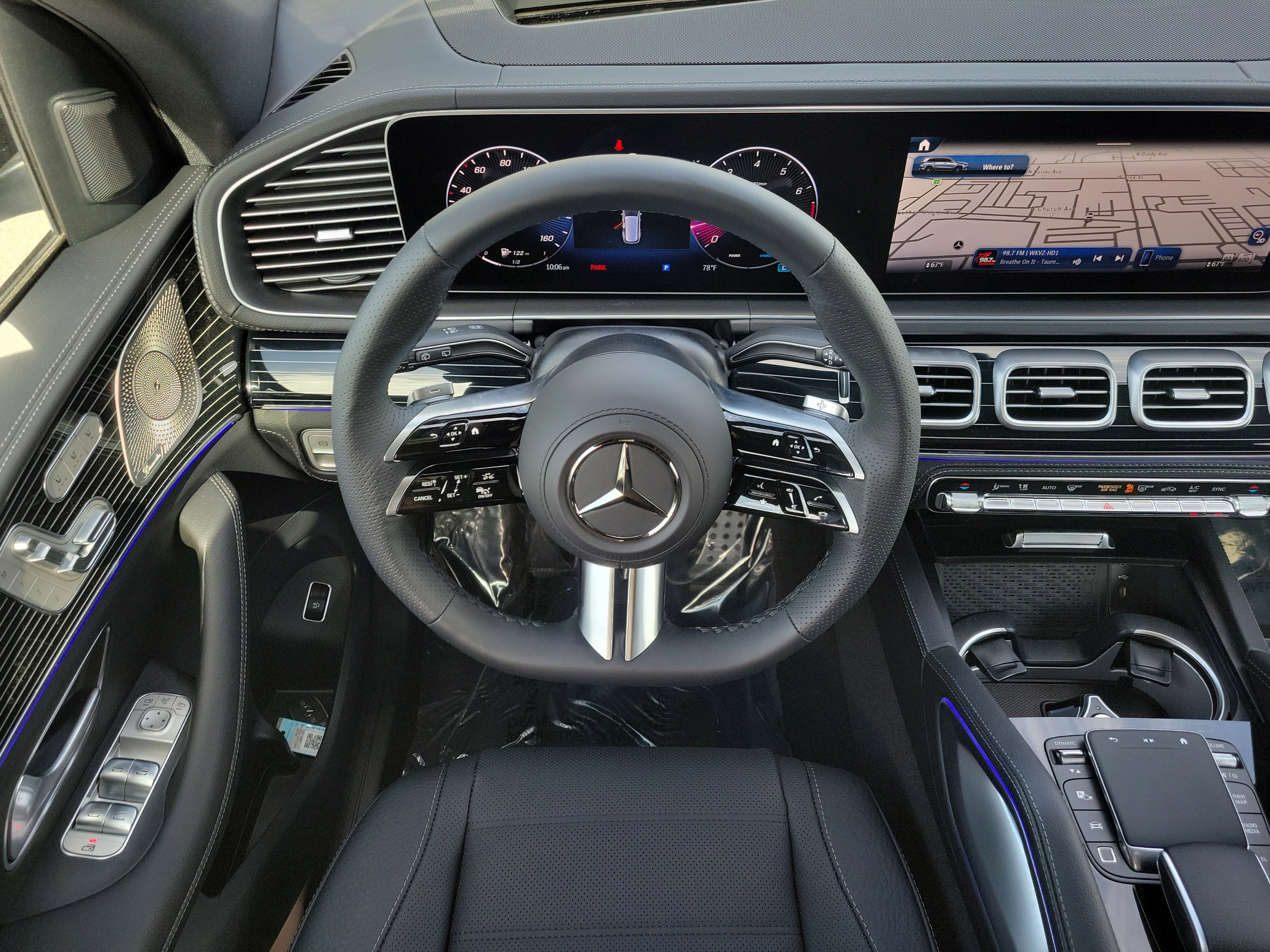 New 2026 Mercedes-Benz GLS 580 4MATIC image 14