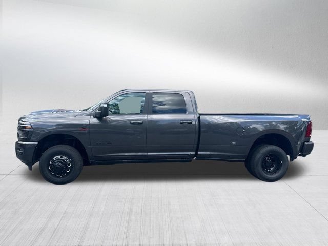 New 2026 RAM 3500 Laramie AWD/4WD image 8