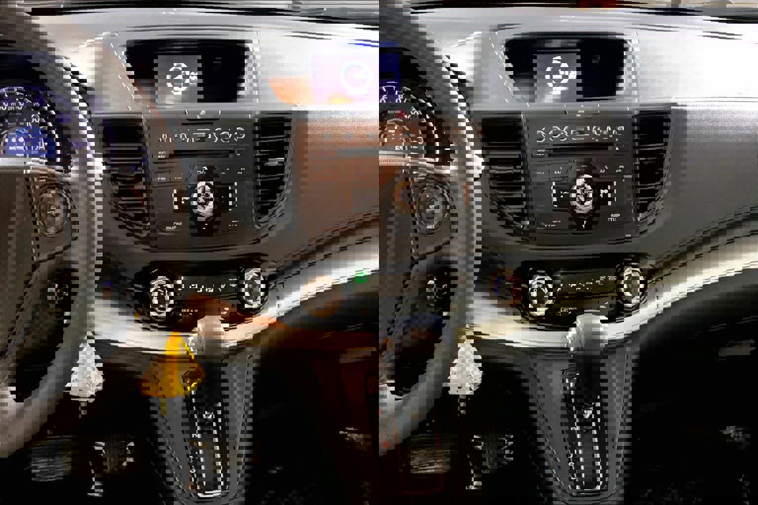 Used 2016 Honda CR-V SE image 7