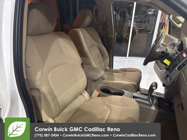 Used 2012 Nissan Frontier SV w/ SV Premium Utility Pkg image 32