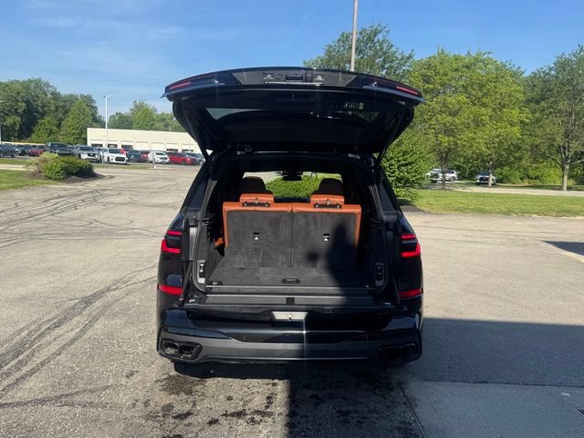 New 2026 BMW X7 M60i AWD/4WD image 32