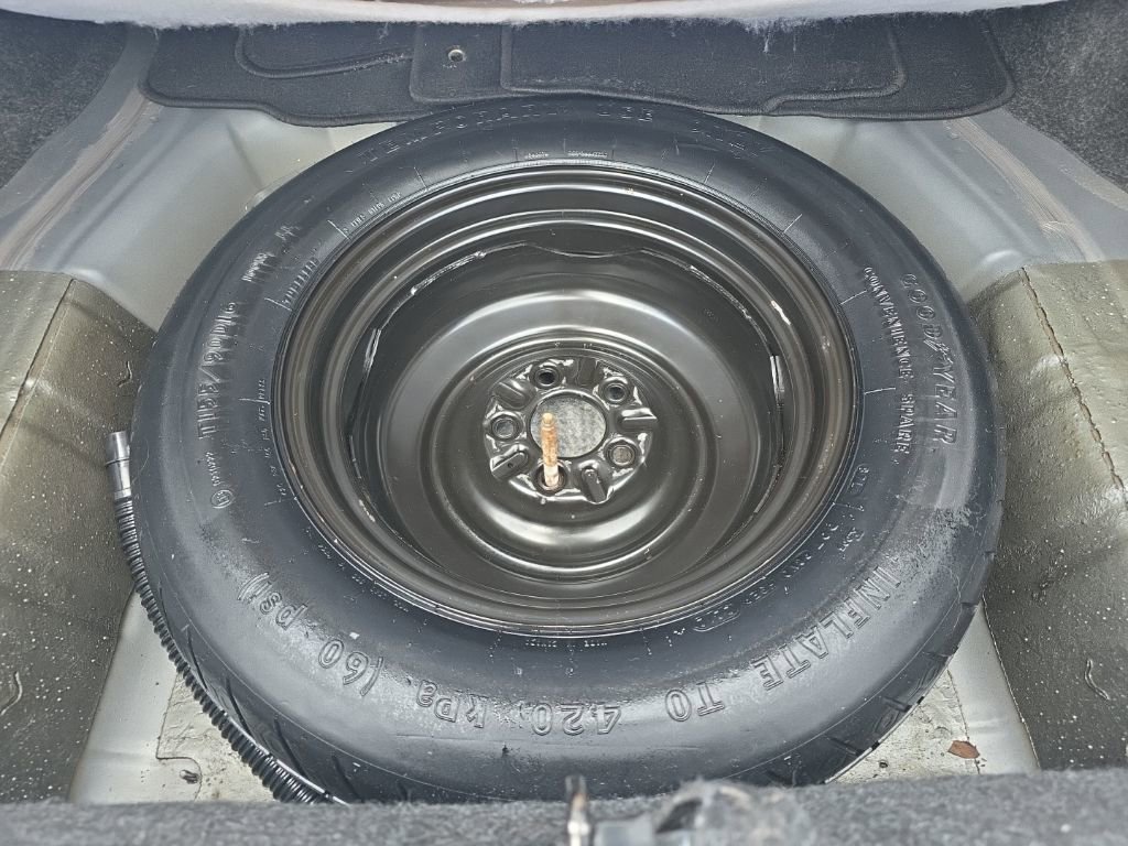 Used 2013 Chrysler 200 Touring image 14