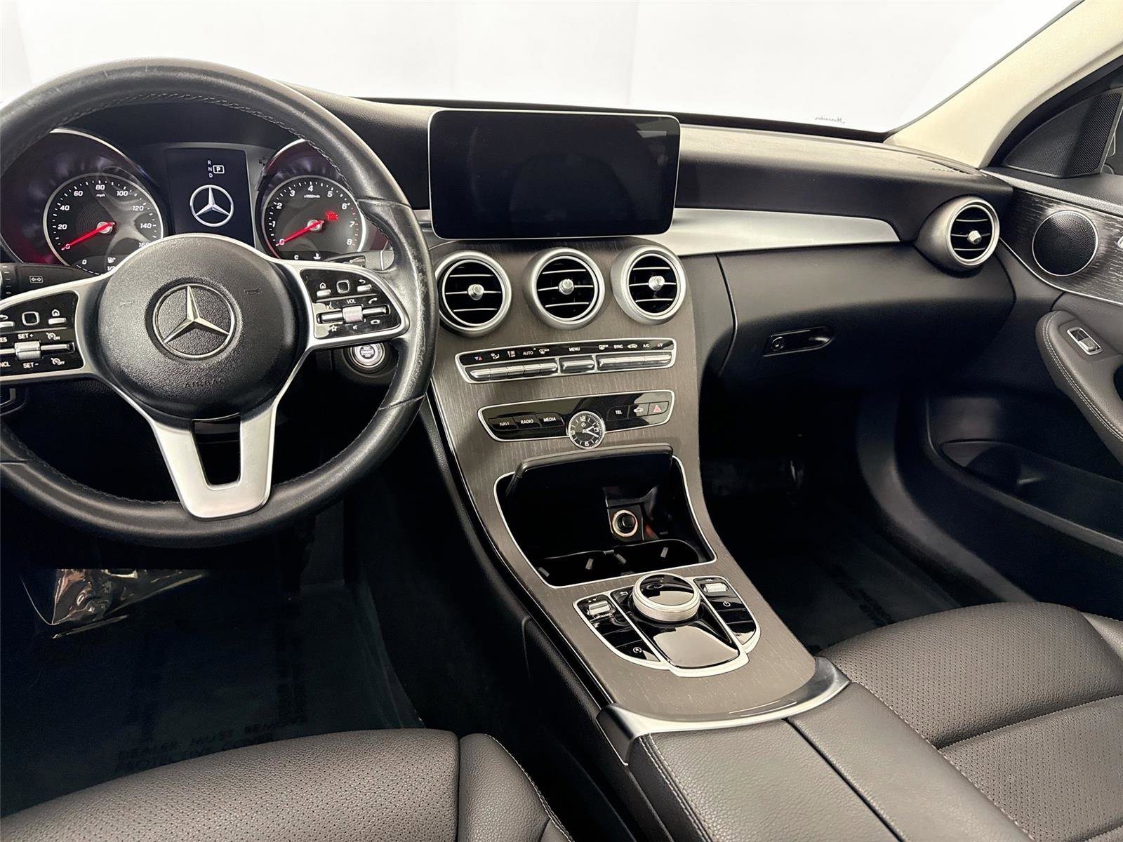 Used 2020 Mercedes-Benz C 300 4MATIC Sedan image 35