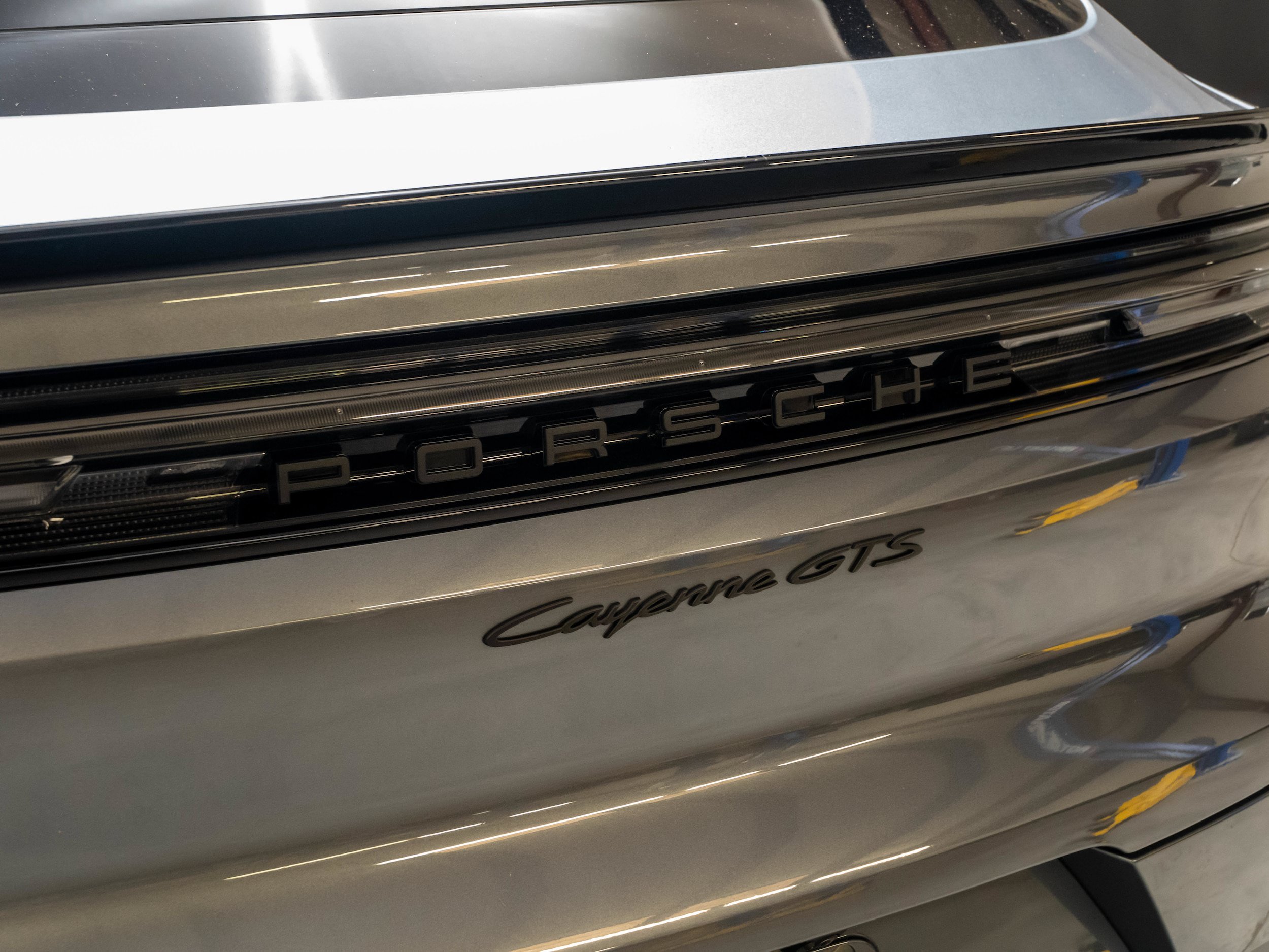 Certified 2026 Porsche Cayenne GTS AWD/4WD image 13