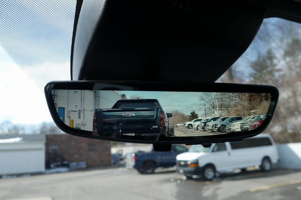 New 2026 Chevrolet Suburban RST w/ Advanced Technology Package image 18