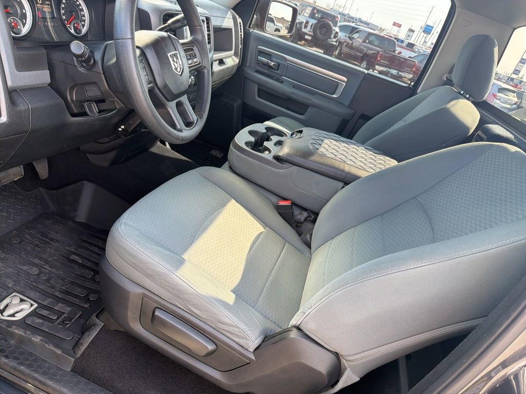 Used 2014 RAM 1500 Express image 9