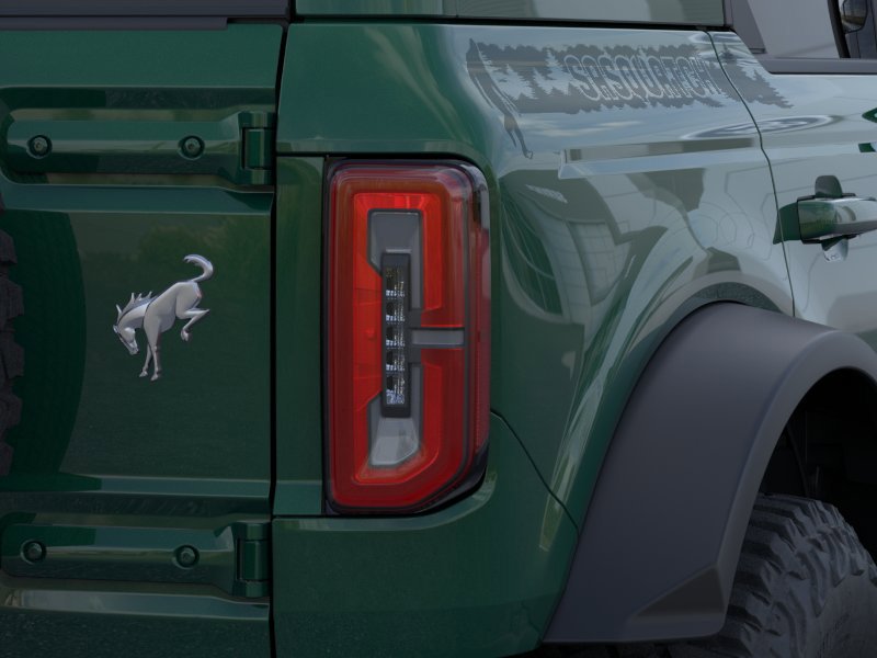 New 2025 Ford Bronco Outer Banks w/ Sasquatch Package AWD/4WD image 48