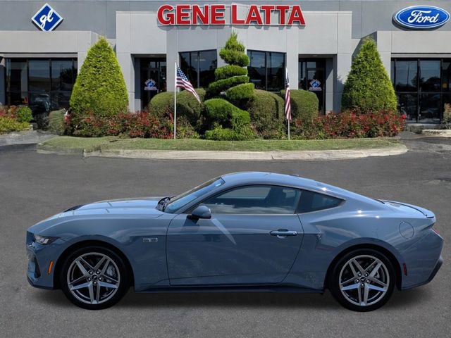 Used 2025 Ford Mustang GT image 4