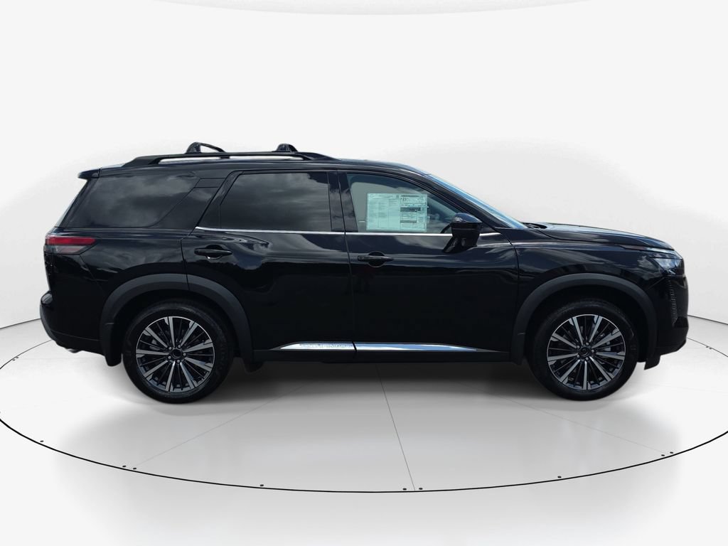 New 2026 Nissan Pathfinder Platinum FWD image 5