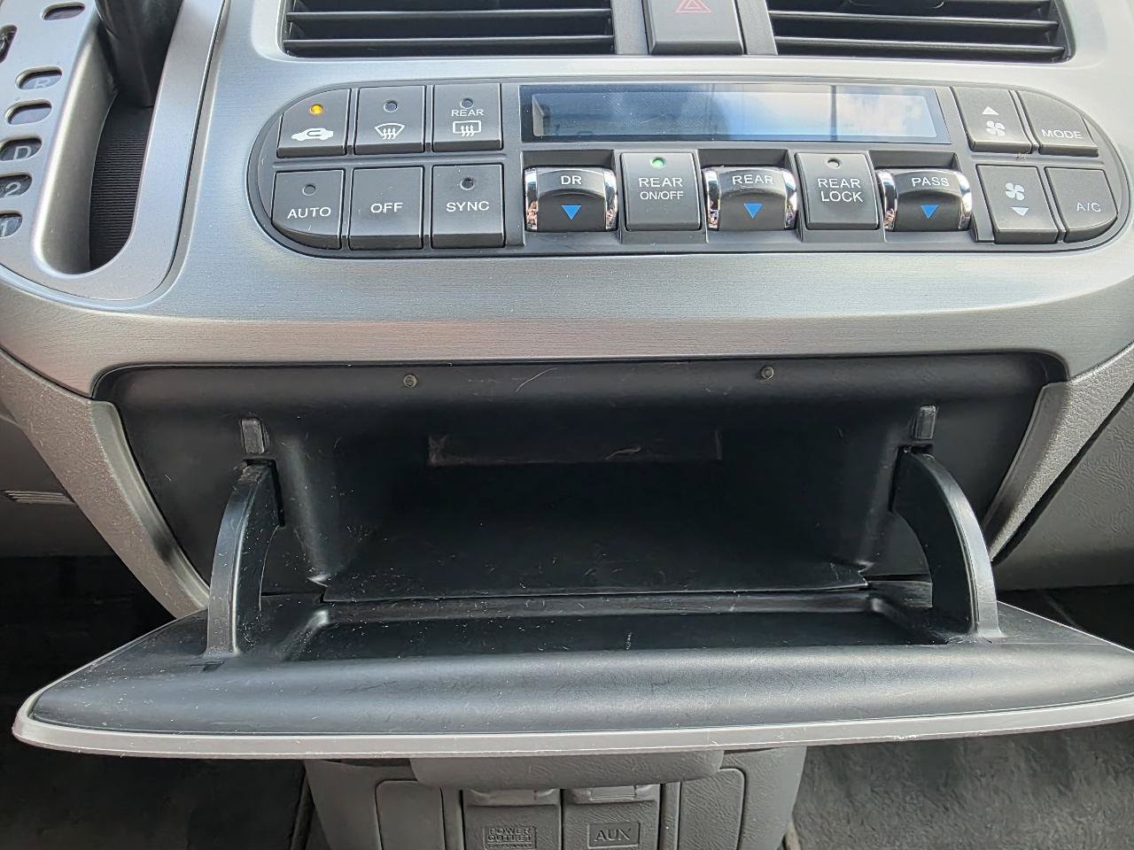 Used 2009 Honda Odyssey EX image 17