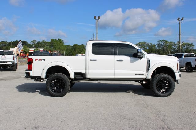 Used 2024 Ford F250 Platinum w/ FX4 Off-Road Package AWD/4WD image 14