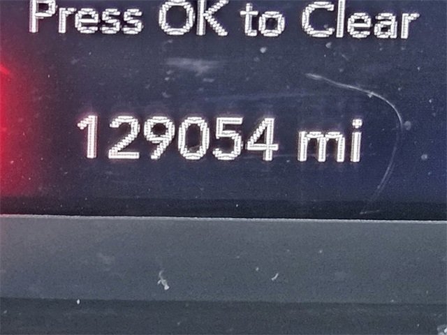 Used 2023 Jeep Wrangler Sport image 29