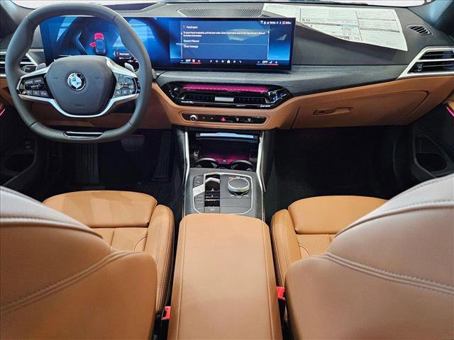 Used 2025 BMW 330i Sedan w/ M Sport Package image 13