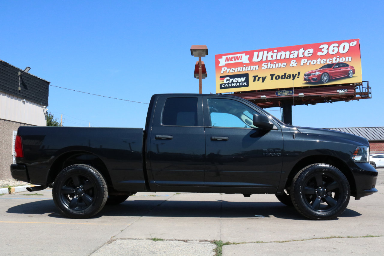 Used 2018 RAM 1500 Express w/ Black Ram 1500 Express Group image 7