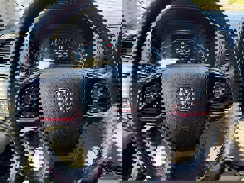 Used 2019 Honda Odyssey Touring image 25