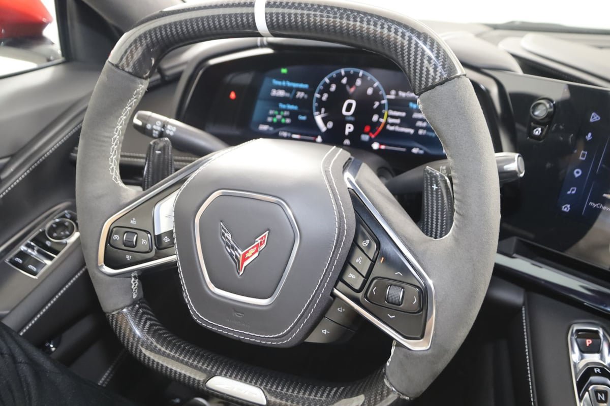 Used 2025 Chevrolet Corvette Z06 w/ Z07 Performance Package RWD image 69