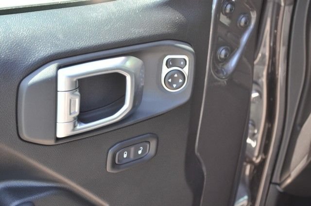 New 2026 Jeep Gladiator Sport AWD/4WD image 13