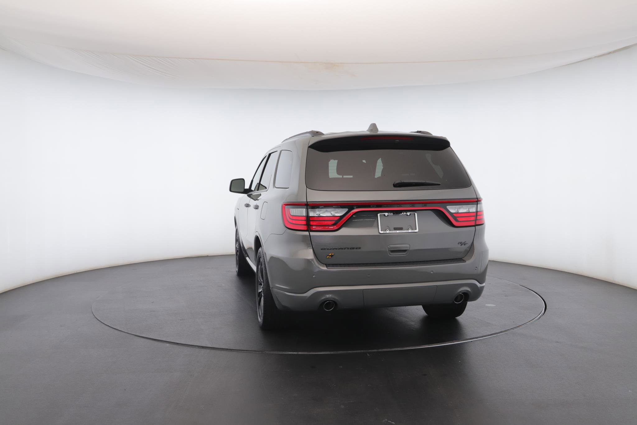 Used 2022 Dodge Durango R/T w/ Hemi Orange Plus Package image 27