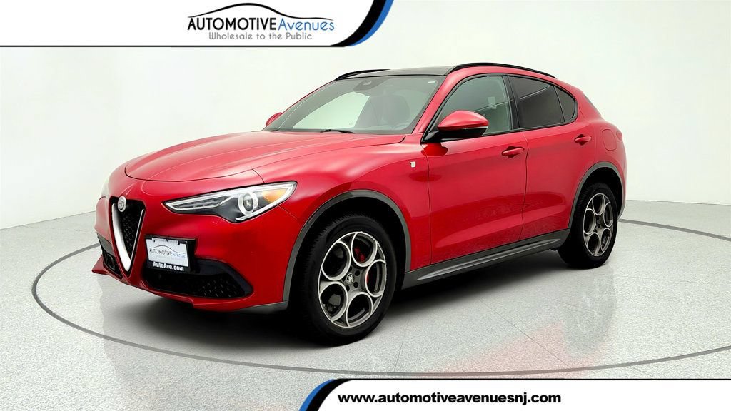 Used 2022 Alfa Romeo Stelvio Ti AWD/4WD video 1